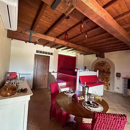 Agriturismo Albarosa-terre Dell'amore Hotel